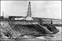 Photo of Dingman Well #2, 1914.